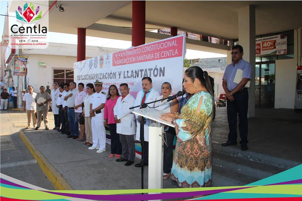 H_aytocentla's tweet photo. REALIZA GABRIELA  SANLUCAS 1er BANDERAZO DE DESCACHARRIZACION Y LLANTATON @PRI_Nacional @CarolinaMonroy_ @EPN https://t.co/iCyTmX2NNc