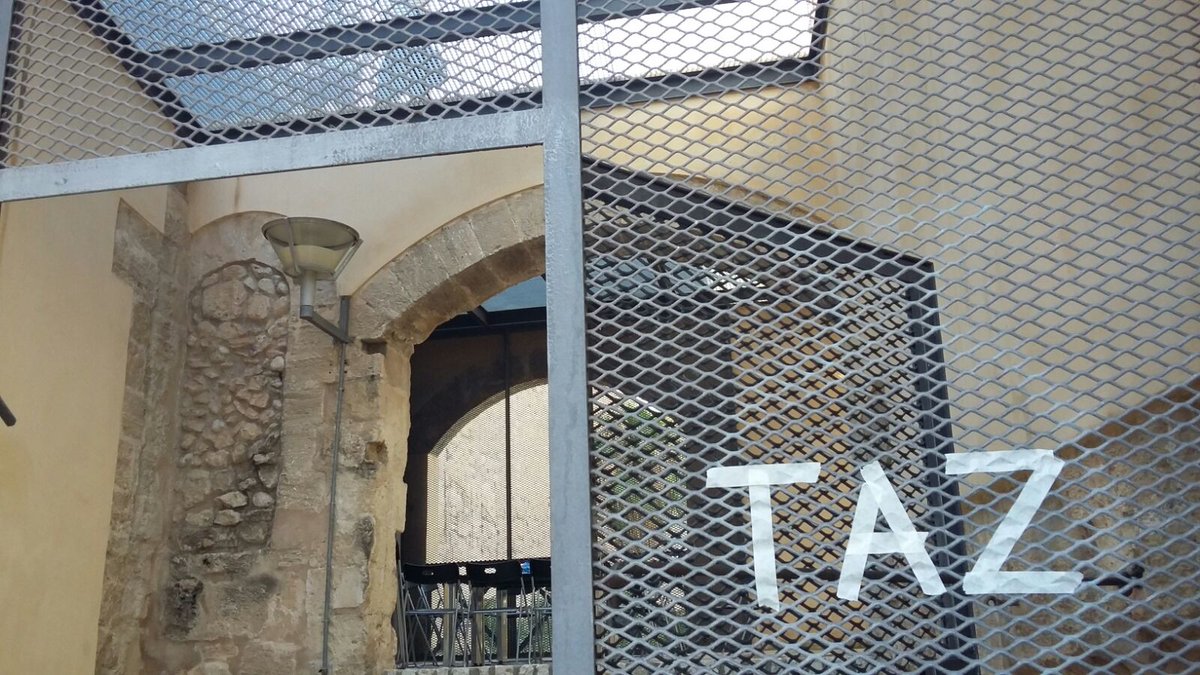 esbaluardmuseu's tweet photo. A les 18h, taula de treball sobre #EsJonquet, una activitat amb #Preformatting https://t.co/x1WVkWB37M https://t.co/p2eyBvqJO1