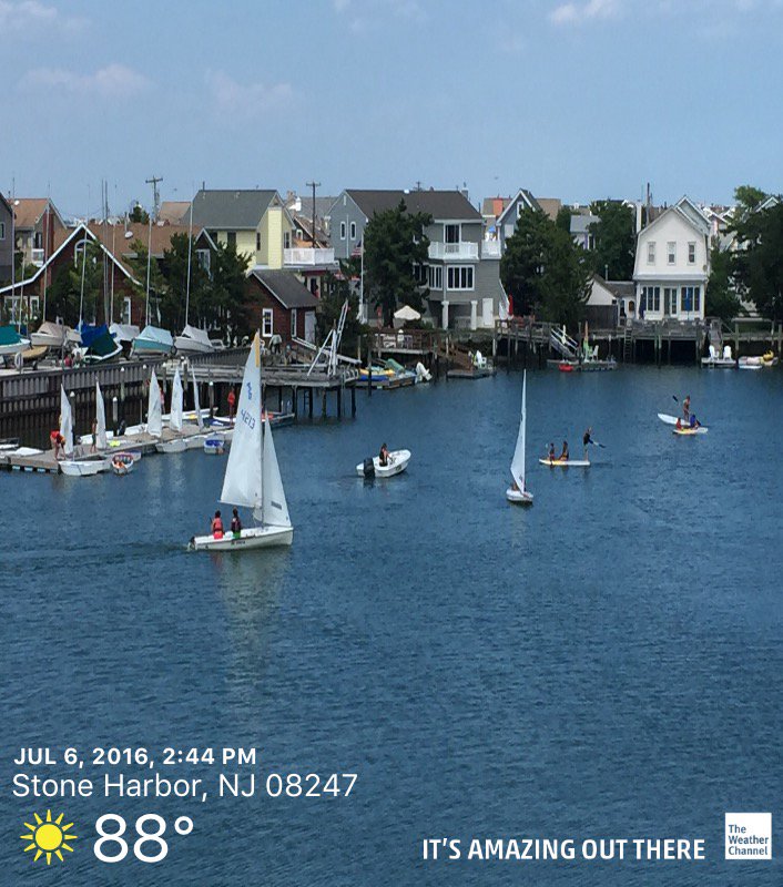 Zeke_O's tweet photo. #CheckOutMyWeather @weatherchannel #StoneHarborNJ Beautiful day with a Seabreeze! #SHYC https://t.co/WQ4vePBcO4