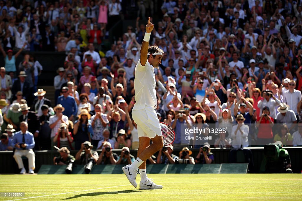 dm_mauron's tweet photo. Roger is The boss 👍🏻💪🏻 #beterer #Federer #SW19 https://t.co/6e3tByOJkW
