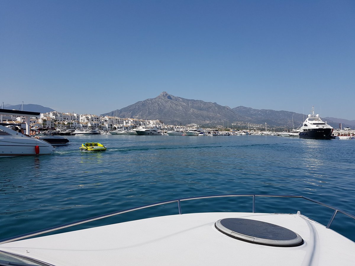 SunseekerSoto's tweet photo. Stunning Puerto Banus with Sunseeker yachts in port https://t.co/ih0wslBTbG
