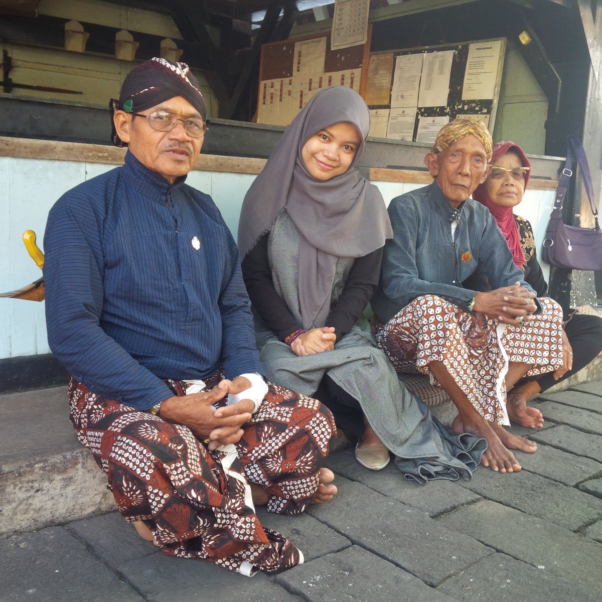 Happy Ied 1437 H/2016