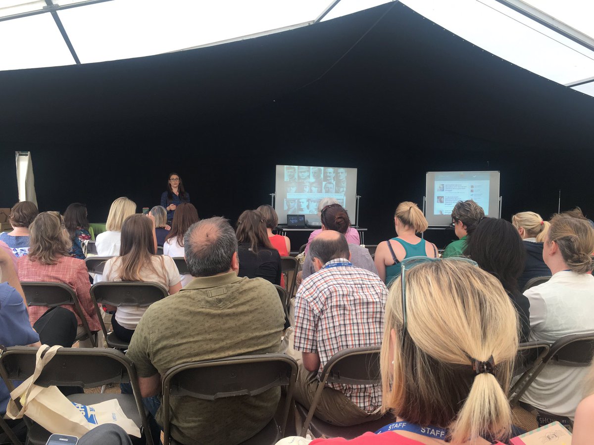 satchelone's tweet photo. Very thoughtful talk on WW1 and the Battle of the Somme #tmeggars https://t.co/tmN6oDZ5Fd