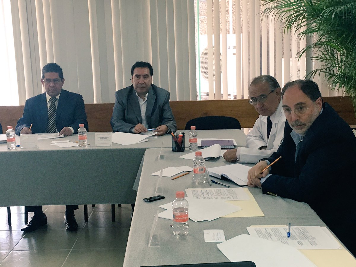 MoisesCalderonA's tweet photo. Con el grupo de trabajo "Cero recurrencia-cero observaciones" #IsssteOriente https://t.co/hF5AIfJhJ6