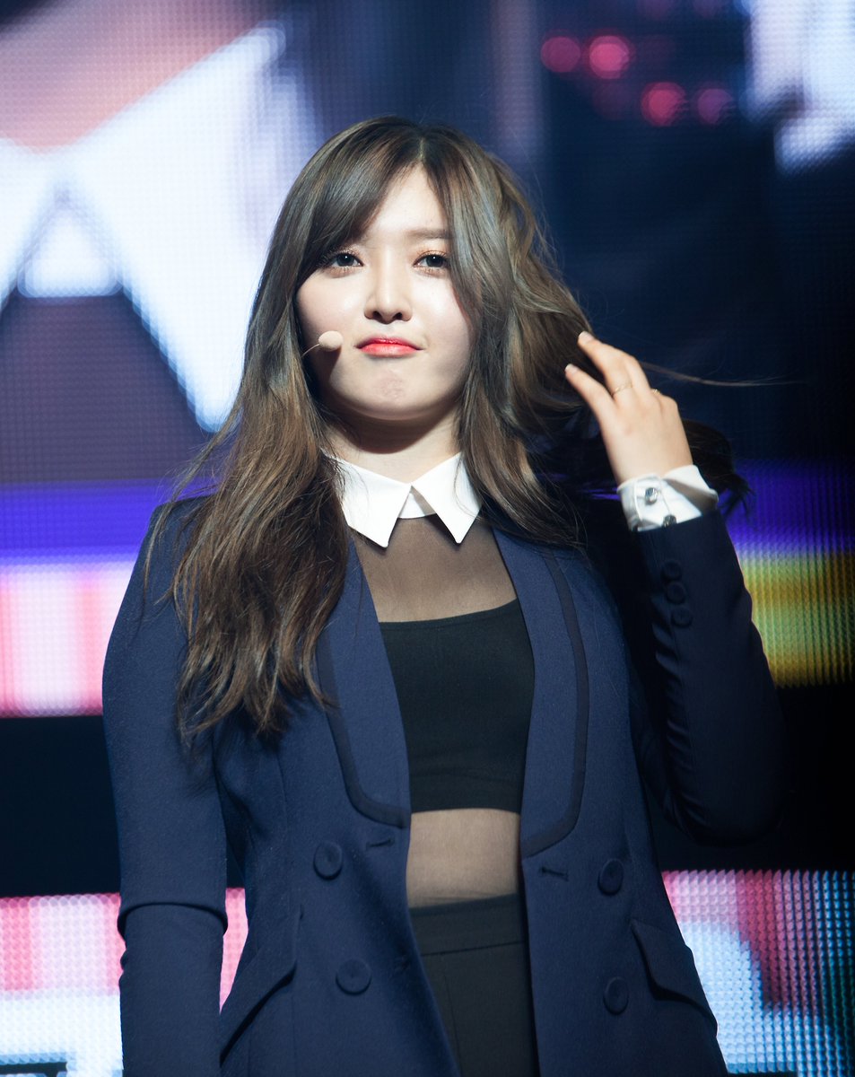gkawornjss's tweet photo. 160701 AOA일본도쿄단콘 찬미4pic2
#AOA #찬미 #AOA찬미 #chanmi 
분위기도 있는 찬미다..
@Official_AOA @AOA_official_jp @peridot_kr_ https://t.co/Pa4tCsshD7