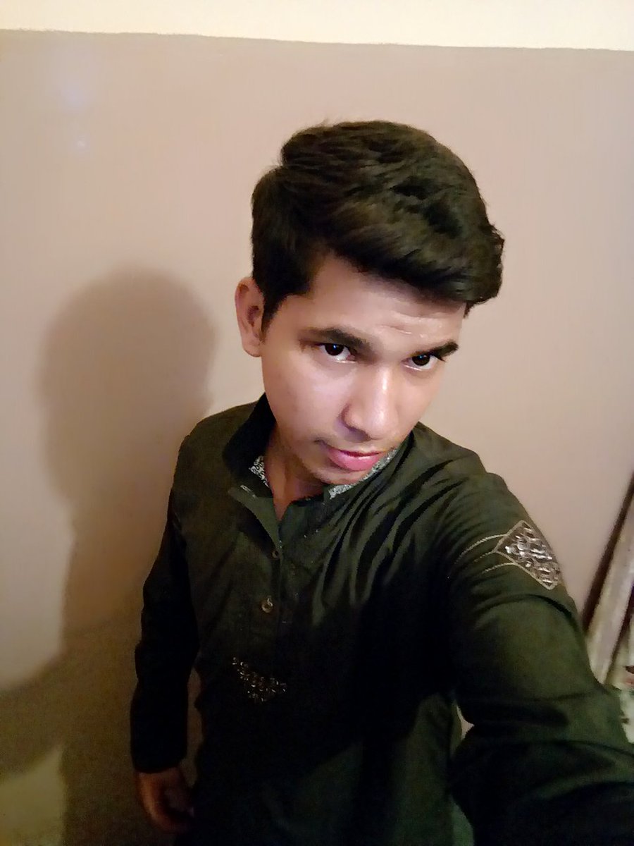 awaisshafique00's tweet photo. #EidMubarak  
#EidDress is very #important to #comfortableFor @RawckHoney 
All #Muslims Like #Airydress #ForEid https://t.co/JZRM5tpWJL