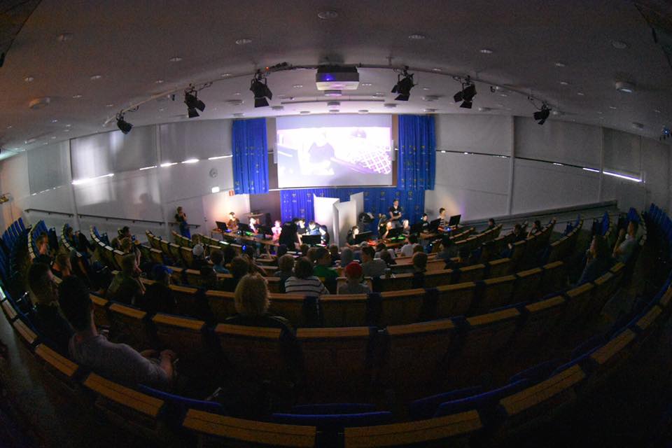 Area08Official's tweet photo. Time for the Grand Final of the Area08 Summercamp, RYM - Grëyface coming up https://t.co/2FNTK6bdY9! #Area08 https://t.co/Gy19dvGyp4