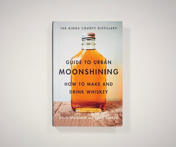 getwoodsly's tweet image. This book covers the history of whiskey, making your own, and recipes for cocktails. bit.ly/29qjqu9