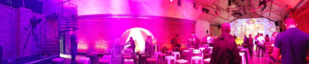 Ready to roll here at #CreativeMeetUp  with @hawthornbiz and <a href="/TBP_Events/">TaylorBennettEvents</a>