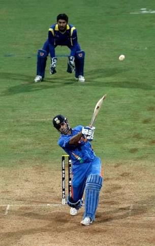 suyash014's tweet photo. #HappyBirthdayCaptainCool
#onemoreworldcup https://t.co/0oLm1fmHyG