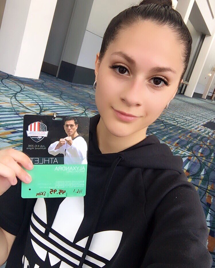 alyxandralopezz's tweet photo. Weighed in & excited for tomorrow! #nationals2016 #Taekwondo #lopeztaekwondo #finweight #seniors #46kg 👊🏼💪🏼 https://t.co/zm6YeICO9C