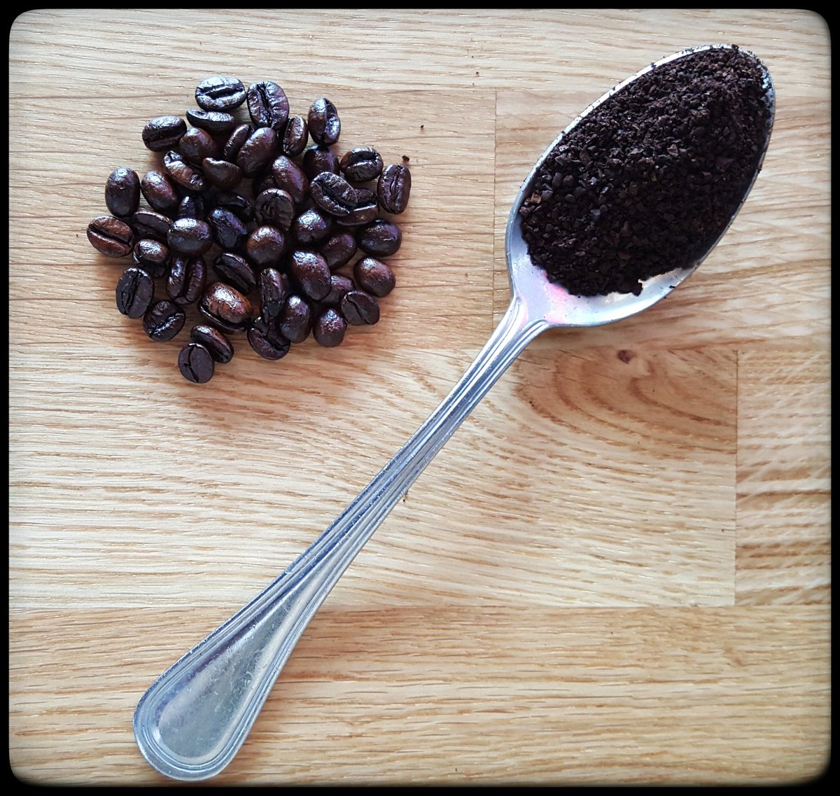 _KillerCupCakes's tweet photo. Because you deserve a Good Cup of Coffee. Now serving @demellopalheta coffee roasters. #hellodemello #killercupcakes https://t.co/NmXHHfLJ5h