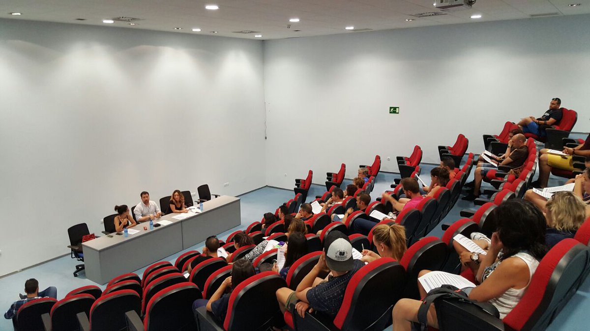 AytoRivas's tweet photo. La EMV de #Rivas construirá otros 74 nuevos pisos públicos en la ciudad. Hoy se ha informado a los adjudicatarios. https://t.co/02yRHc3qBi