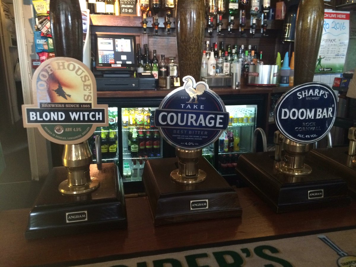 thewhitehartNH's tweet photo. Keep up to date with our rotating ales! 🍻🍺 #couragebest #doombar #blondwitch #pub #ale https://t.co/8a6zttNtxW