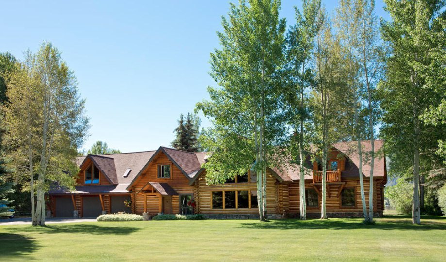 TomEvansJH's tweet photo. The Polo Ranches #loghome in #jacksonhole is calling your name.... 

https://t.co/PD415ajnSC 
#realestate #sothebys https://t.co/WevvBfZ6zZ