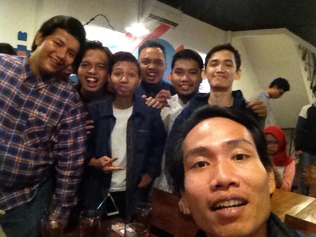 Maaf lahir bathin teman2 #5Sekalian happy holiday dan tunggu karya kami selanjutnya ya !!!