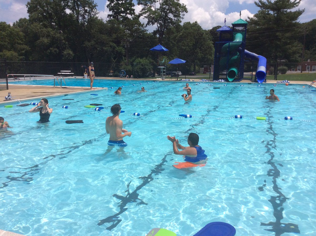 CongoSpecialty's tweet photo. Great afternoon for some hoops or a swing...ok, maybe a little hot, how about a swim! @TheCongoCamp #CongoCamp2016 https://t.co/FtxLITQZTz