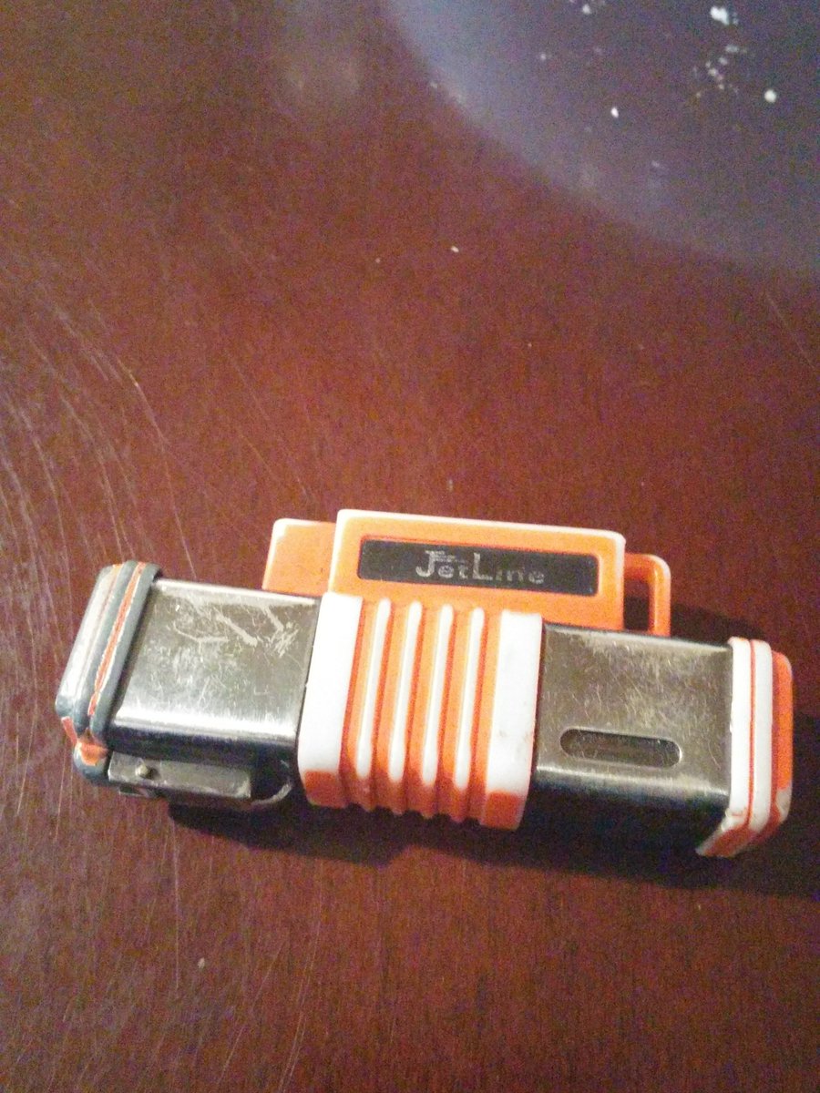 greatnate25's tweet photo. Had this lighter for 9 years which is amazing!

#lovecigars
 #JetLineLighters https://t.co/KBfW24JJDA