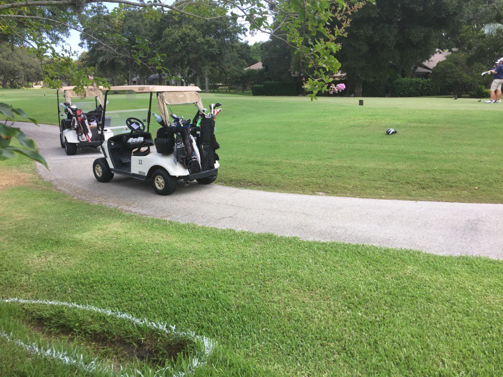 WestFloridaGolf's tweet photo. Practice round today for the #flaopen The @WestFloridaGolf needs to step up its paint game the @fsga is thorough 😂🖌 https://t.co/RZV7Bf9Net