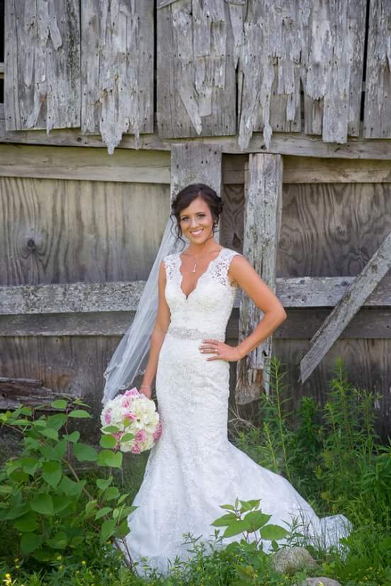 MelissaWedding's tweet photo. I'm obsessed with this bride's lace #weddingdress https://t.co/hnZQFxqh4b #weddingwednesday https://t.co/2HhFd9gBG2