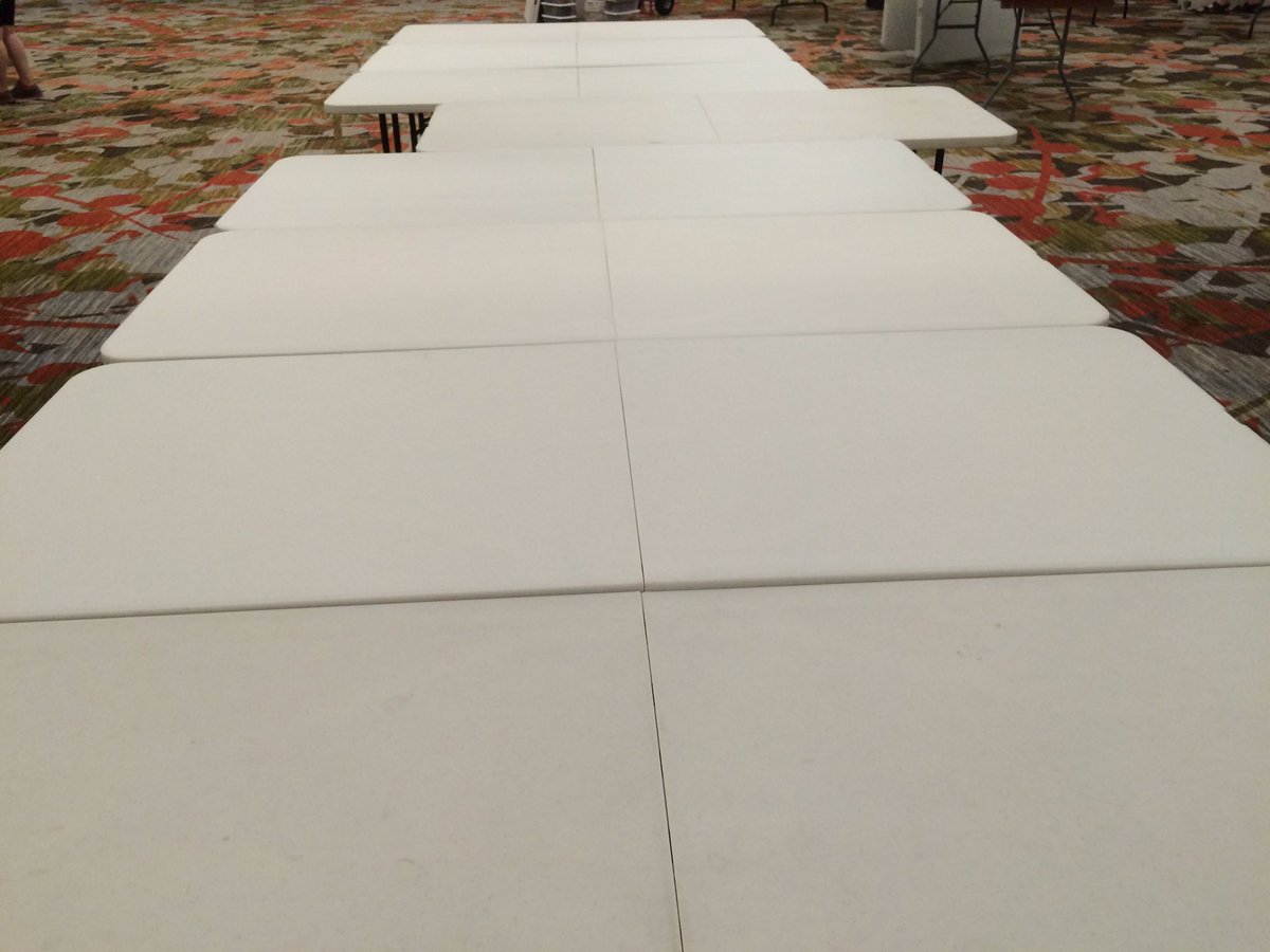 brickfete's tweet photo. Is this straight? #brickfete2016 https://t.co/EO3zBxooaE