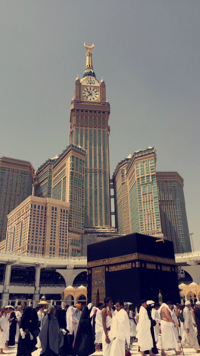 wa__518's tweet photo. @m_7usainan الله يسعدك ويوفقك و يبعد عن قلبك كل مكروه وكل هم تحس فيه الله يحميك من كل شخص يحاول أنه يأذيك ويكفيك شره https://t.co/d84mP7tIGG