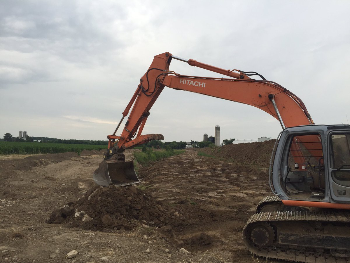 This summers make work project of filling in the ditch is well underway, 4ft of fun at a time #Hitachi  #OntAg