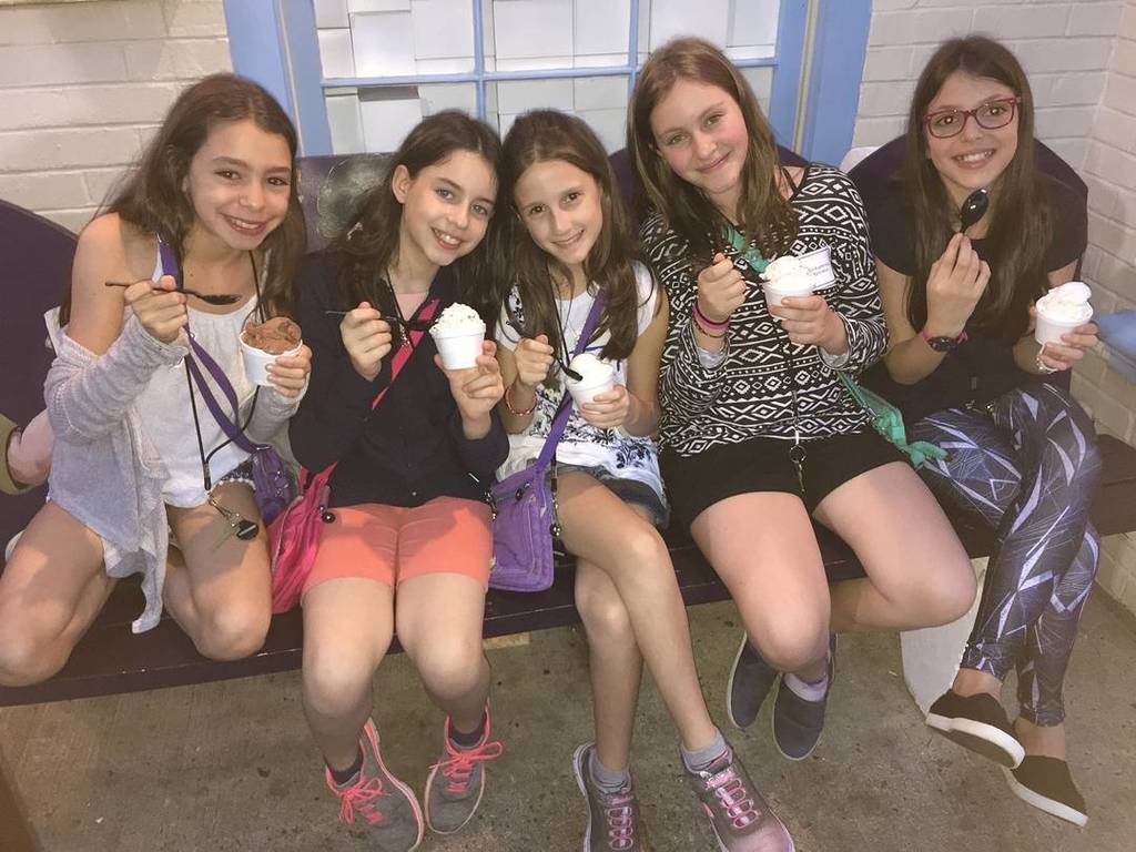 Going for @Hopescookies #IceCream is kinda a big deal. 🍦 #BigDeal #IceCreamYouScream #Hope… ift.tt/29rw1xp