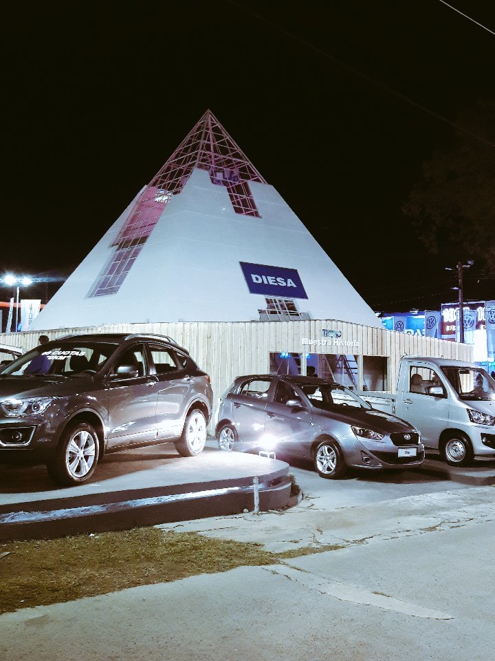 RevistaPLUSPY's tweet photo. Cobertura de Prensa
@ExpoMarianopy #DIESAPY https://t.co/SjN4lhE7Hc