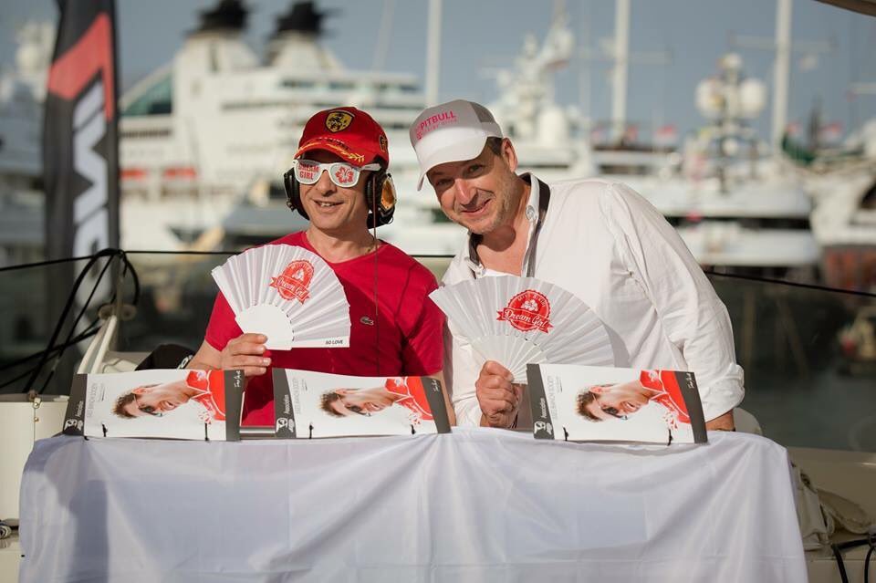 allgoodizz's tweet photo. #gpmonaco #yacht #pitbullenergydrink #koni  #whiteglo https://t.co/XpqodoKVfP
