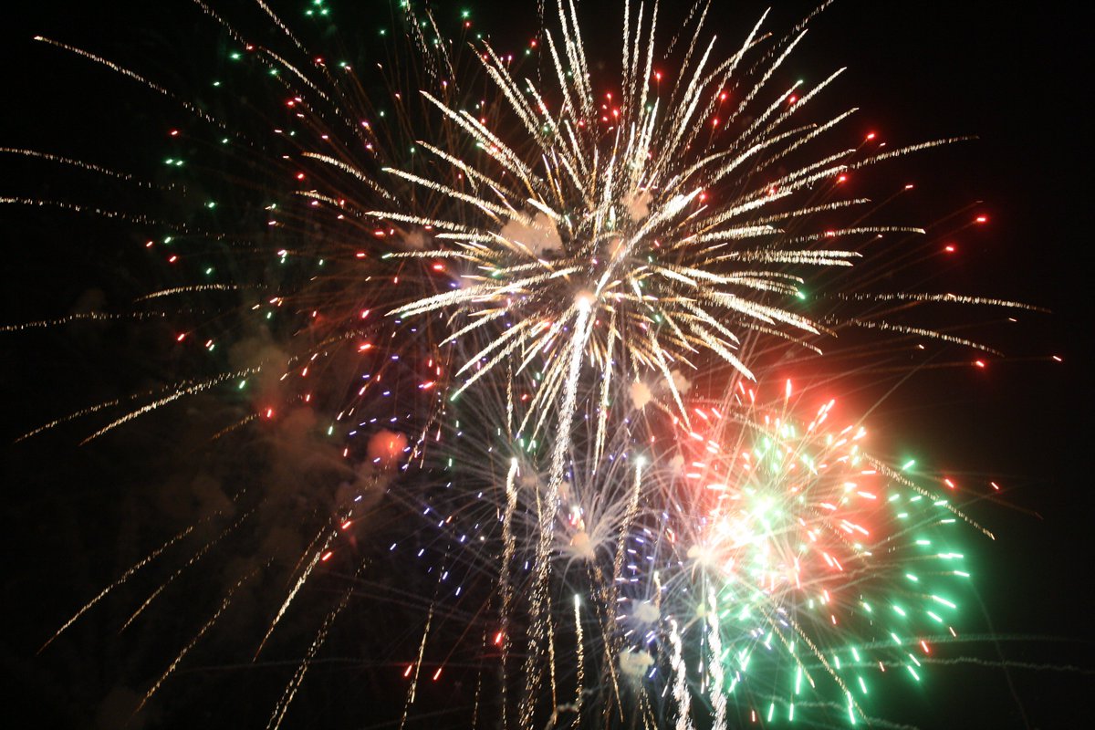 Here is a picture that I took over the weekend from the 4th of July. Hope you guys had a safe 4 of July