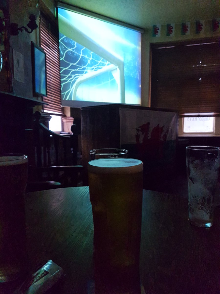 CrossKeysNeath's tweet image. #TogetherStronger