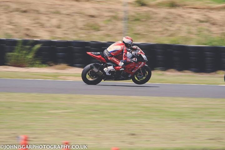 JohnIsgarPhotos's tweet photo. @buildbasebmw @taylormac77 @niallmackenzie1 @mallorycircuit #generaltesting #bsb #bmw #quick @LeeJack14 @allthebest https://t.co/om9NeiMdBD