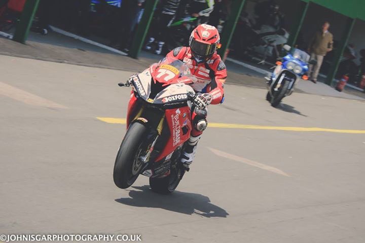 JohnIsgarPhotos's tweet photo. @buildbasebmw @taylormac77 @niallmackenzie1 @mallorycircuit #generaltesting #bsb #bmw #quick @LeeJack14 @allthebest https://t.co/om9NeiMdBD