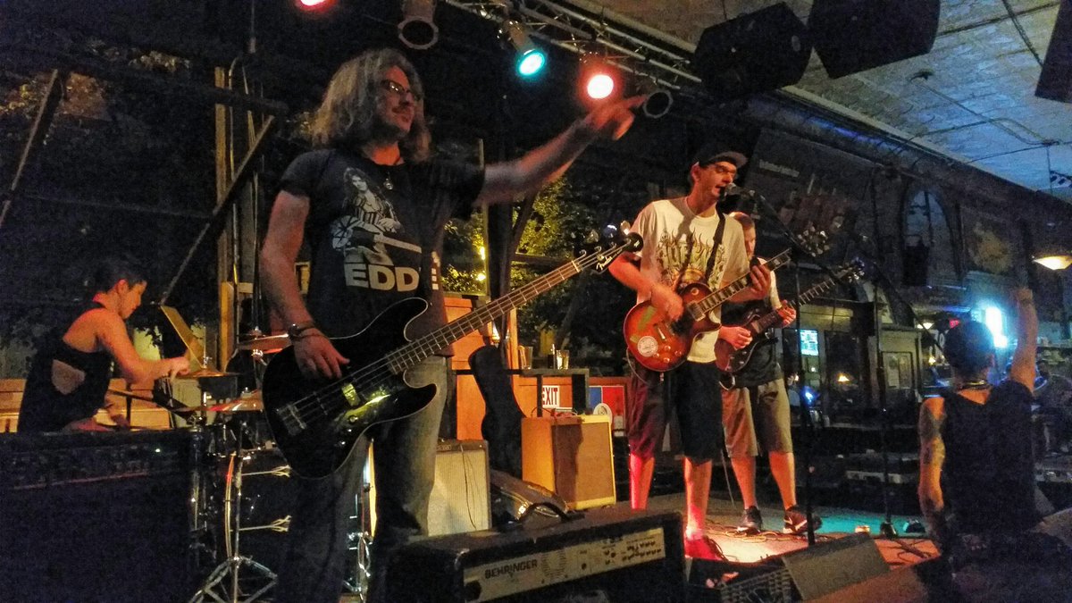 IllLegitimates's tweet photo. The Ill-legitimates at the historic J&M in Seattle, WA July 2nd 2016
#illlegitimates #nwreggae #nwroots https://t.co/uVVdqAIuFj