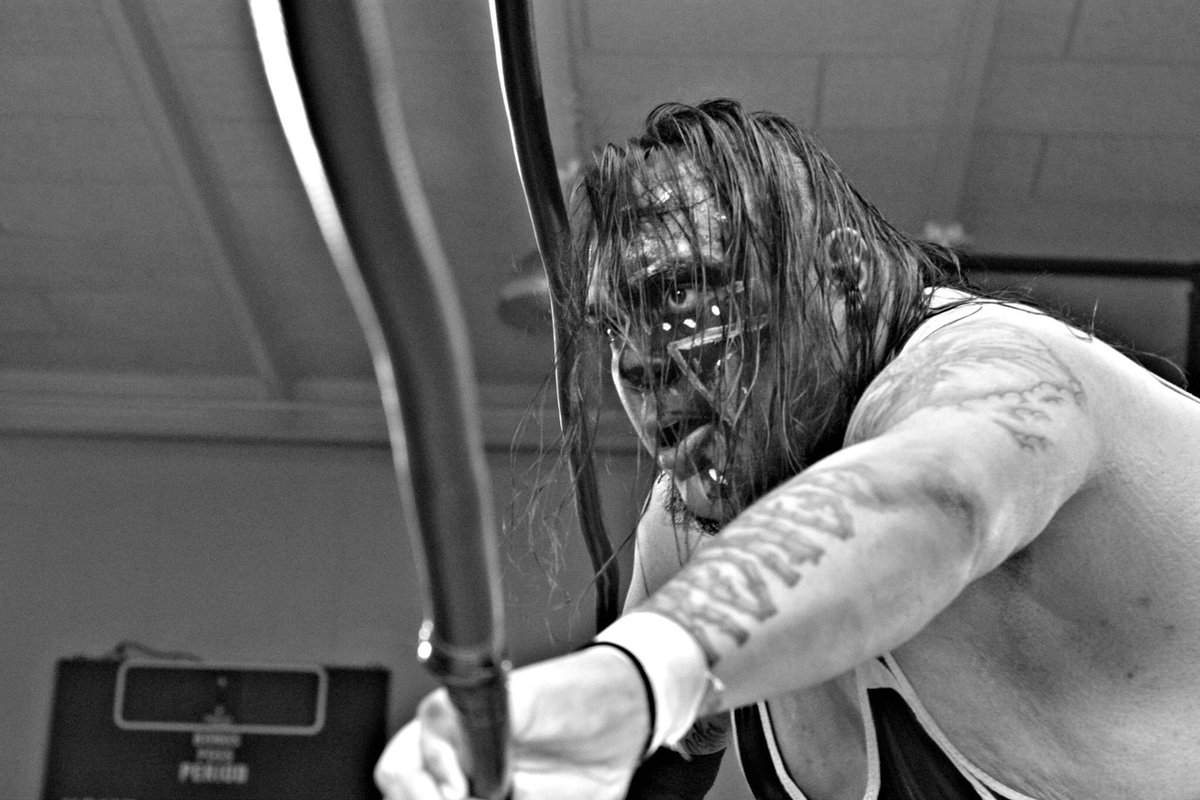 WildMan_Kongo's tweet photo. I Am The Ruler Of World #fearkongo #iamtheruleroftheworld #savage #wrestling #OneOfAKind https://t.co/hHsKxt9Ncz