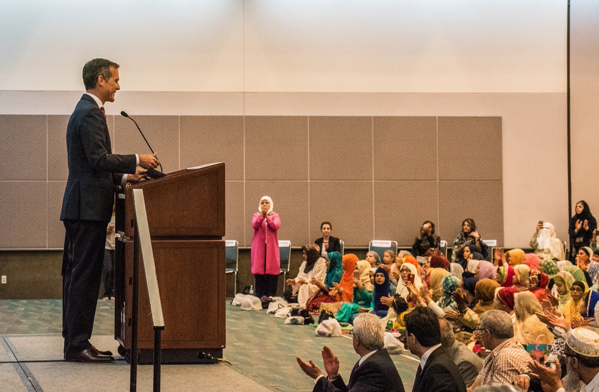 MayorOfLA's tweet photo. Eid Mubarak! It was an honor to celebrate this morning with the Islamic Center of Southern California. https://t.co/G3KOZ4vBBq