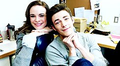 Gem_Simmons's tweet photo. Look who dropped by the lab today... @Salem_Ross https://t.co/AbduILlAqD