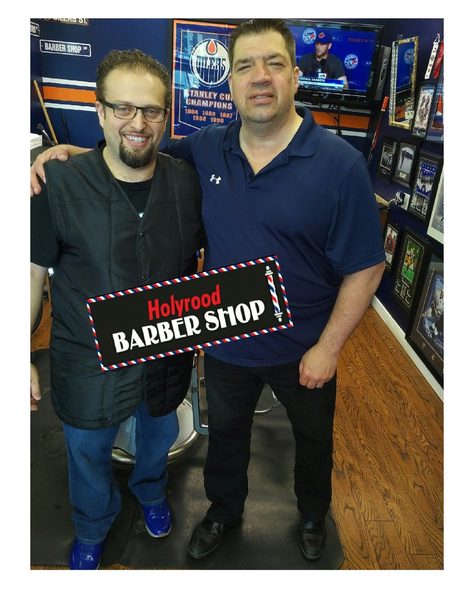 holyroodbarber's tweet image. Was a pleasure serving @Bob_Stauffer  #oilersnow #Oilers #barbershop #yeg