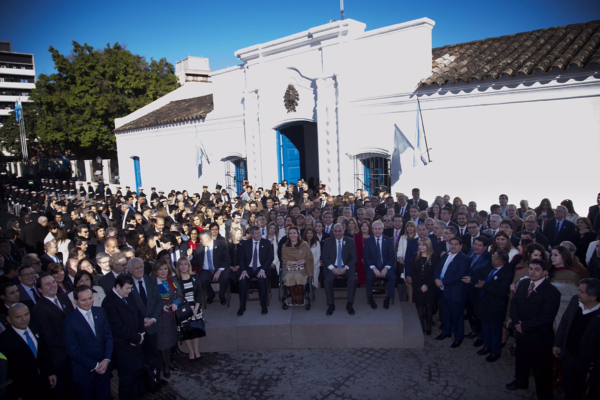 TucunetBlog's tweet photo. Jornada histórica en Tucumán donde se homenajeó los 200 años de la Declaración de Independencia https://t.co/g3zxPuEXx6