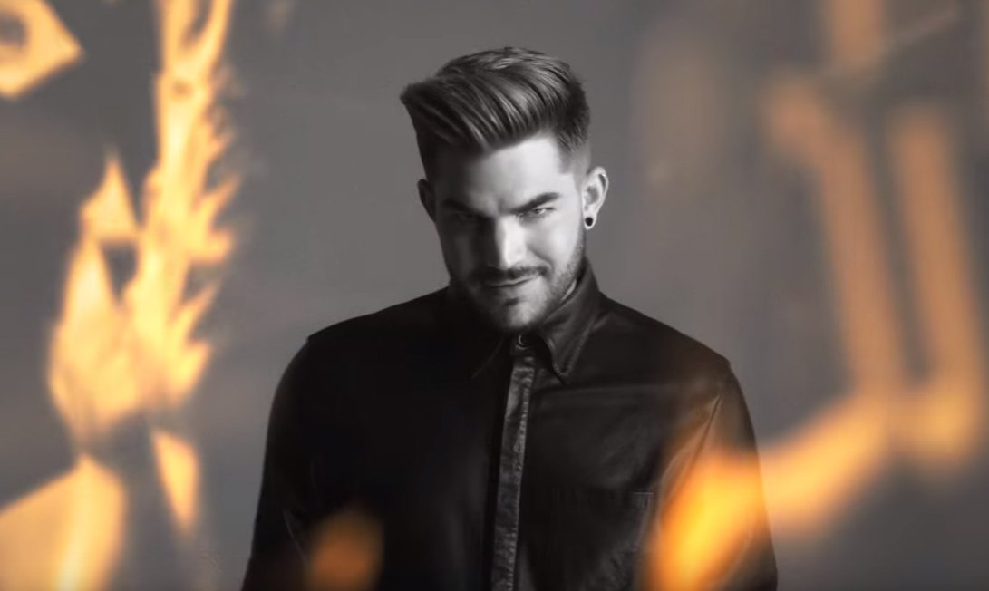 WarnerMusicArg's tweet photo. [ESTRENO] @adamlambert presenta el video de su tema #WelcomeToTheShow feat. @laleh > https://t.co/cdbOF7Suhq https://t.co/OGg9BCI3Yg