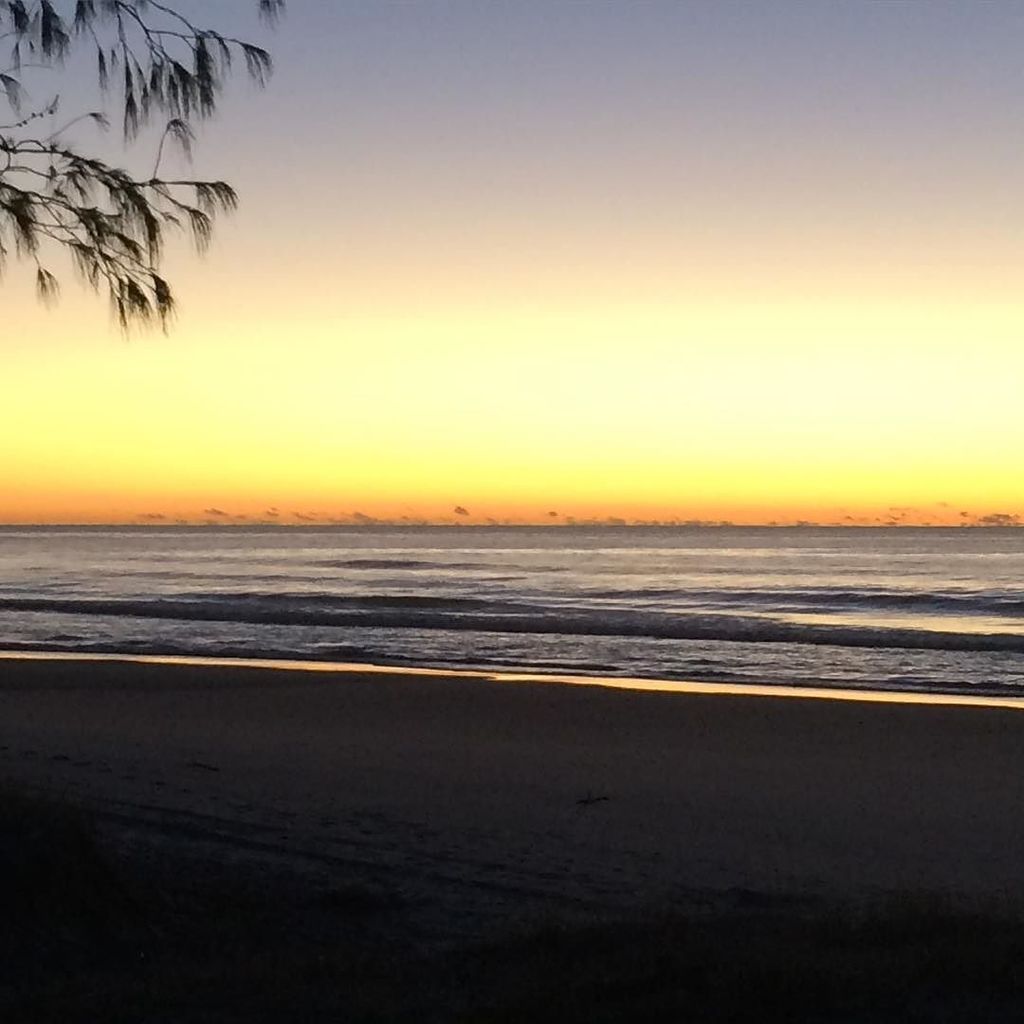 BeAthelite's tweet photo. Not filter needed this morning to get out of bed on the northern NSW coastline.. For all o… https://t.co/A7zjvMcGm2 https://t.co/wj7XVM6fgV