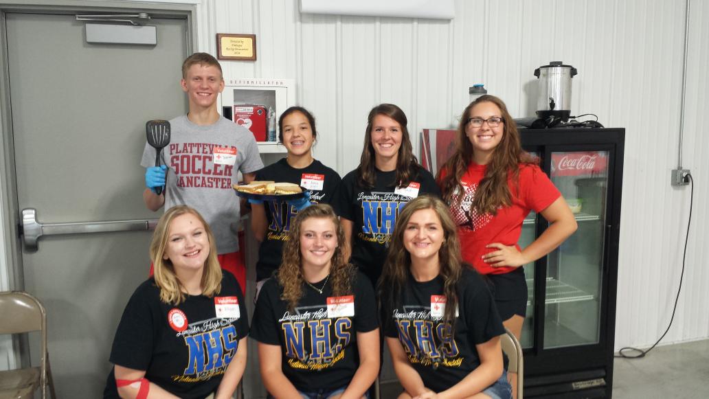 LHS_TechEd's tweet photo. NHS is ready 2 serve u @ the ARC Blood Drive! Consider donating!We're here until 5. Eckstein bldg, lanc. #save3lives https://t.co/ffMjPblpOz