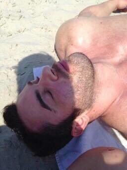 BigMaxMuscle's tweet photo. Get out of my sun! https://t.co/1AntyDcP6Q Please #RT  #gaymuscle #gayescort #jerseyshore #sunbathing #beach #sleep https://t.co/UaLUi3fBCW