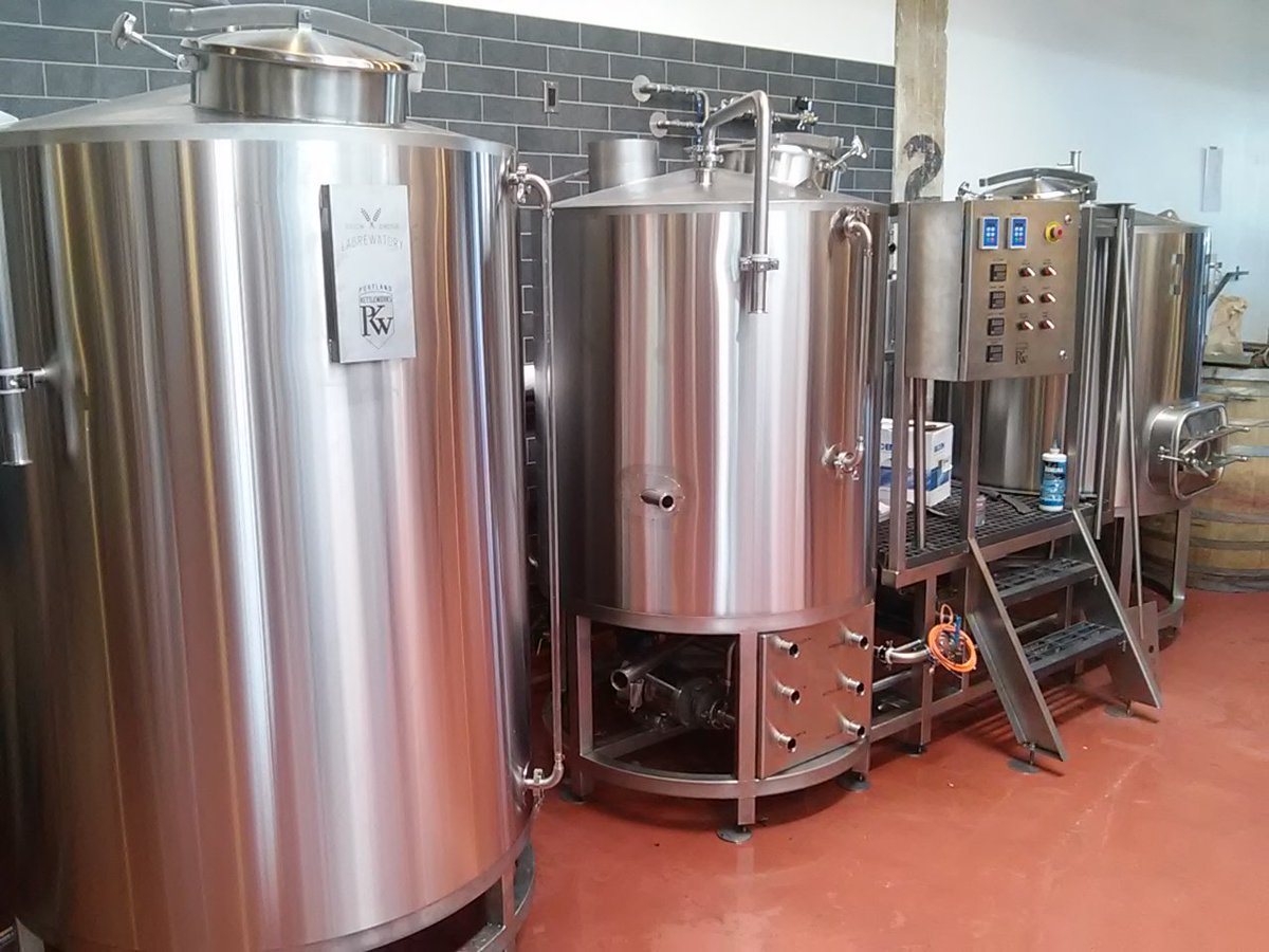 PKWMexico's tweet photo. Hopmaster 5BBL #pkwmx #pkwmexico #equiposcerveceros #craftbeercraftgear #cervezaartesanal https://t.co/1DcNLonGVR