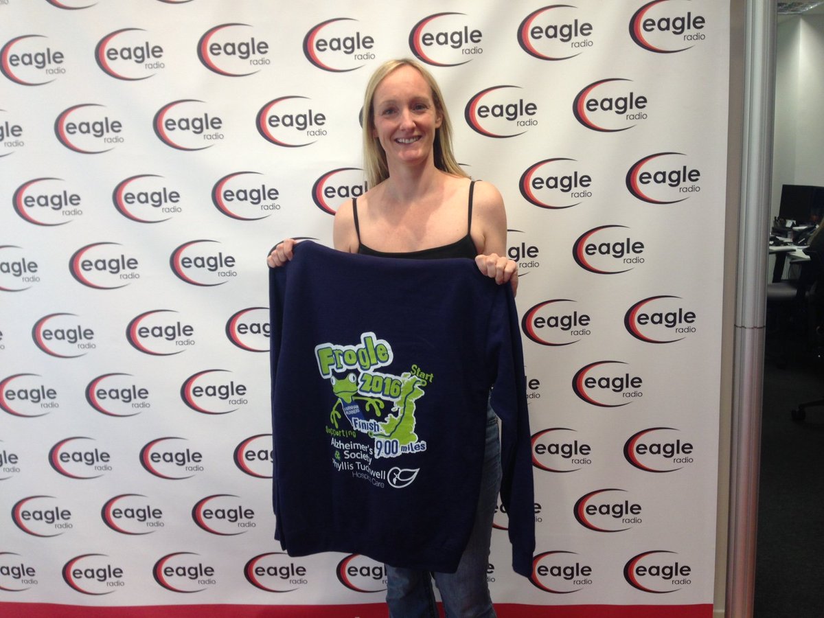 FROGLE16's tweet photo. Our intrepid leader has done a radio interview 4 @eagleradio. Listen out over the weekend #Frogle2016 #900milestogo https://t.co/Icx6Ue8JTV