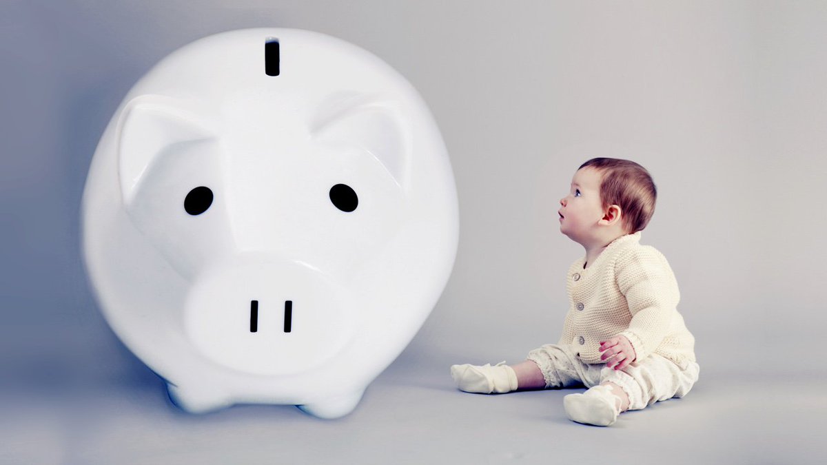 lifehacker's tweet image. Six tactics to keep your kids from becoming too materialistic: lifehac.kr/s4Rr6dQ