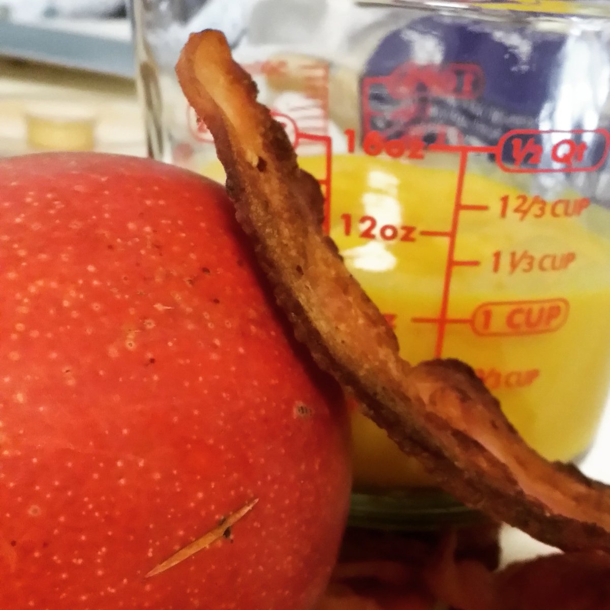 Mango bacon vinaigrette why? Because it is #mangoseason #hialeah #miami #bestplaceandtimetolive #mangoes #bacon