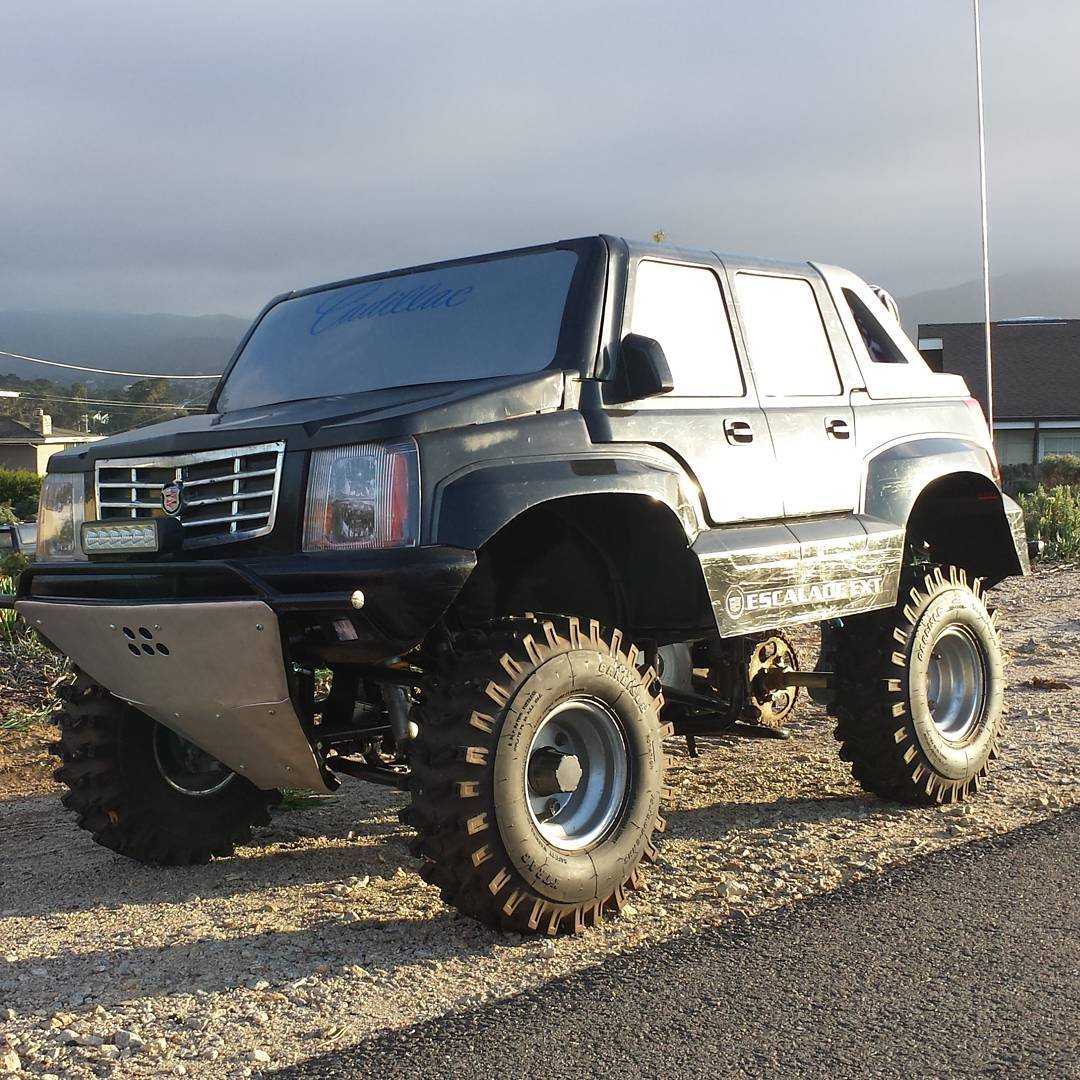 IronheadInd's tweet image. #powerwheels #gocart #offroad #truck #4x4 #prerunner #beach #fun #toys #cadillac This is one of our family toys. :)