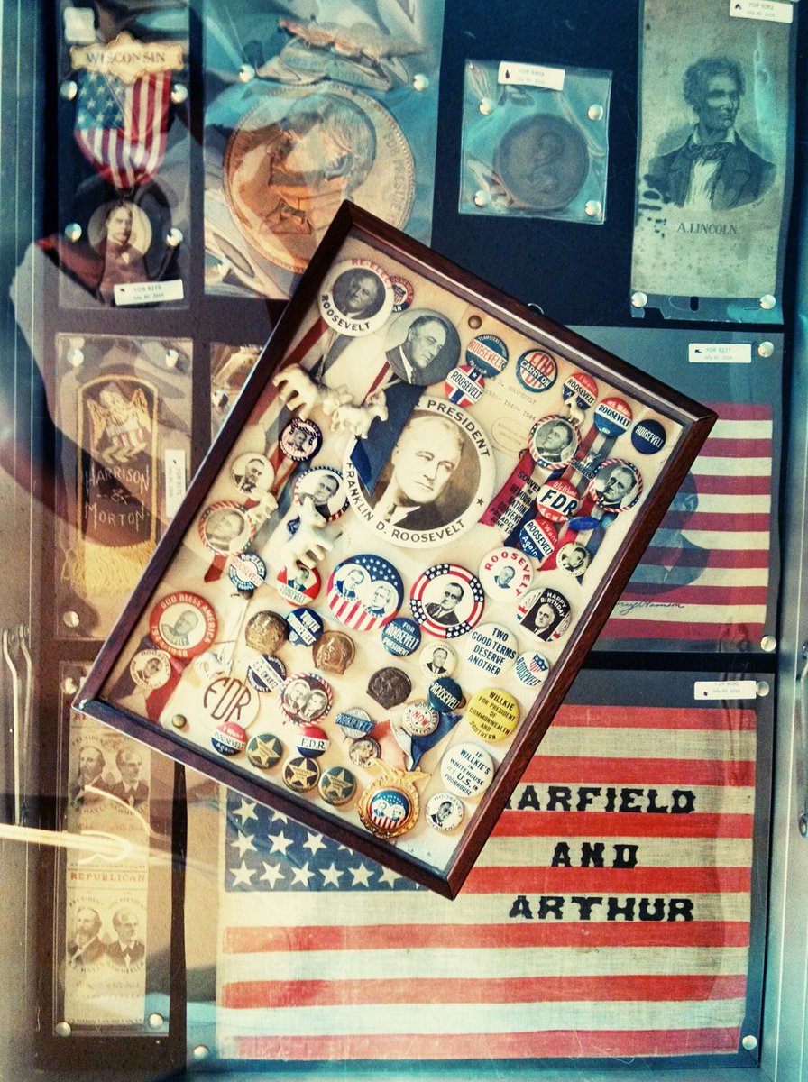 rolandauctions's tweet image. We've arrived! #buttoncon2016